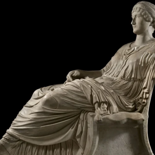 “Cartier e il Mito” ai Musei Capitolini: gioielleria e antichità dialogano